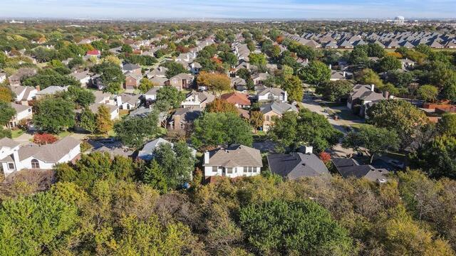 2109 Wentworth Drive, Flower Mound, TX photo 2