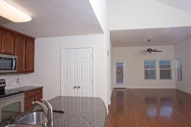 10154 Summit Run, Drive Frisco, TX photo 9