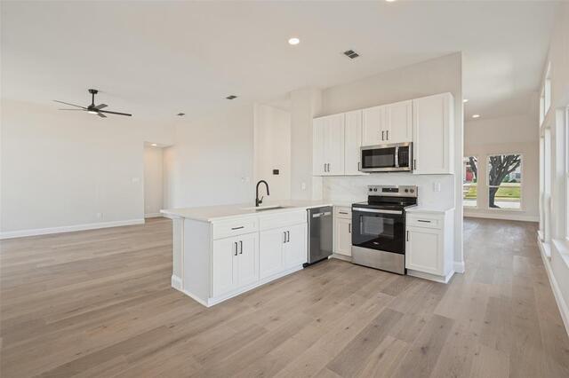 5849 Baker Drive, The Colony, TX photo 9