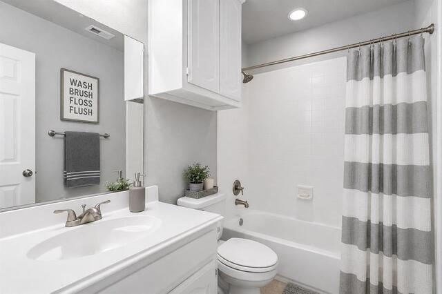 1312 Wentworth, Drive Lewisville, TX photo 28