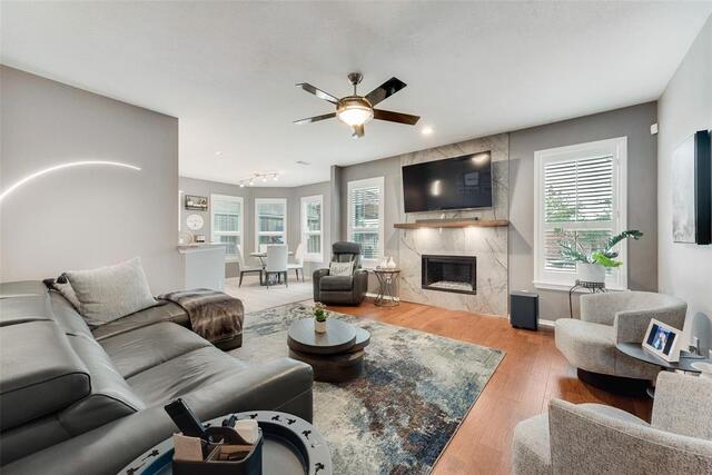 1000 E Seminole, Trail Carrollton, TX photo 6
