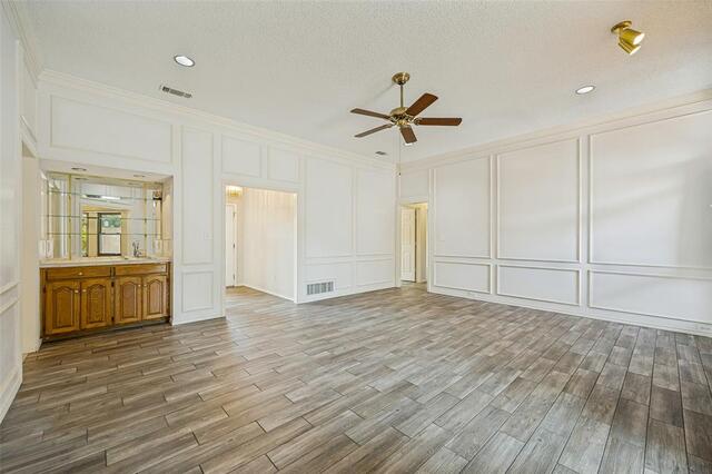 705 Michelle, Place Coppell, TX photo 3