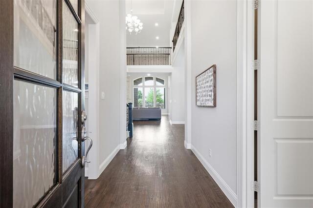 10813 Sycamore Falls Drive, Flower Mound, TX photo 4