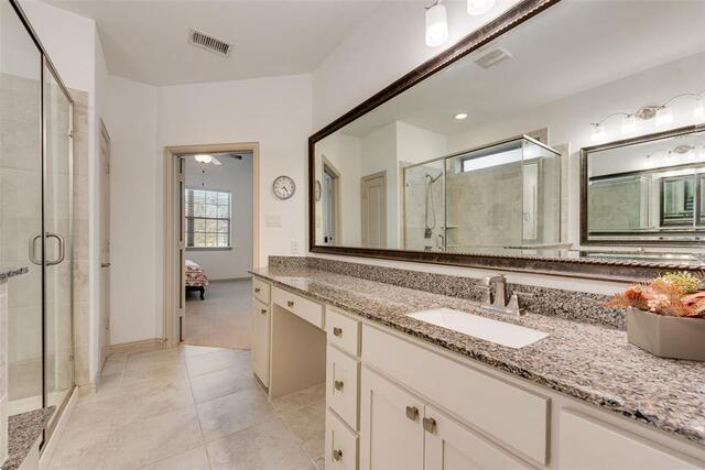 4683 Dozier Road, D Carrollton, TX photo 16