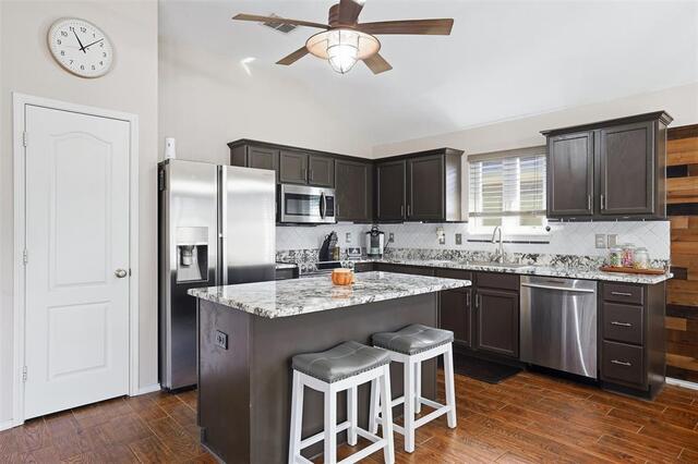 1930 Livingston Lane, Little Elm, TX photo 13
