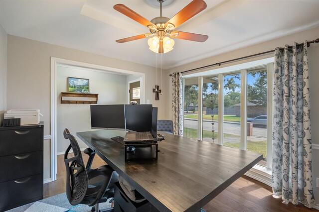 1931 Robin Meadow, Drive Carrollton, TX photo 14