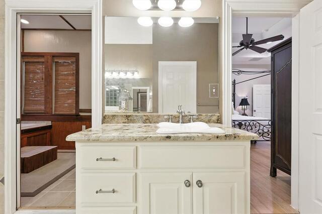 109 Visalia, Lane Denton, TX photo 14
