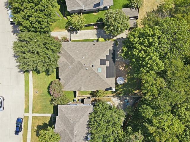 1408 Berne, Lane Lewisville, TX photo 2
