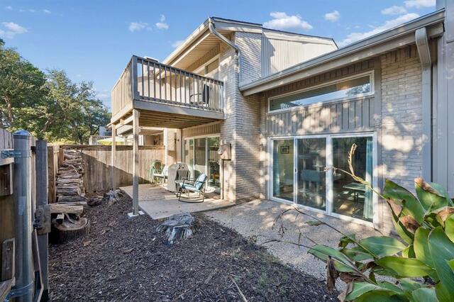 2958 Country Place, Circle Carrollton, TX photo 17