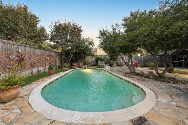 2104 Westlake, Drive Plano, TX photo 4
