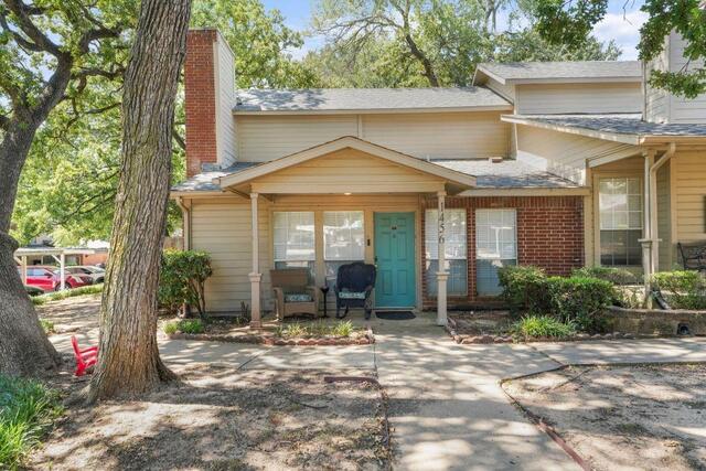 1456 Meadowood Village Drive, Fort Worth, TX image