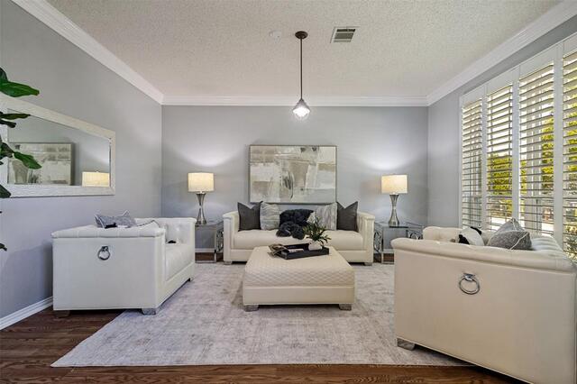 204 E Chapel Downs, Drive Southlake, TX photo 4