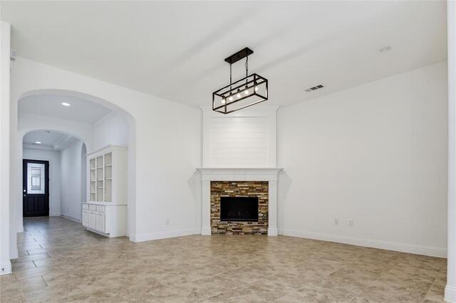 8272 Haltered Horse, Lane Frisco, TX photo 4