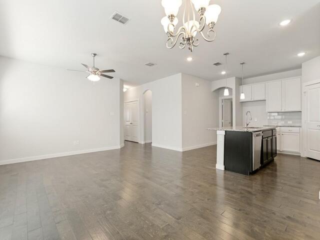 2217 Paxton, Way Denton, TX photo 4