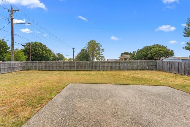 419 Strata, Drive Denton, TX photo 21