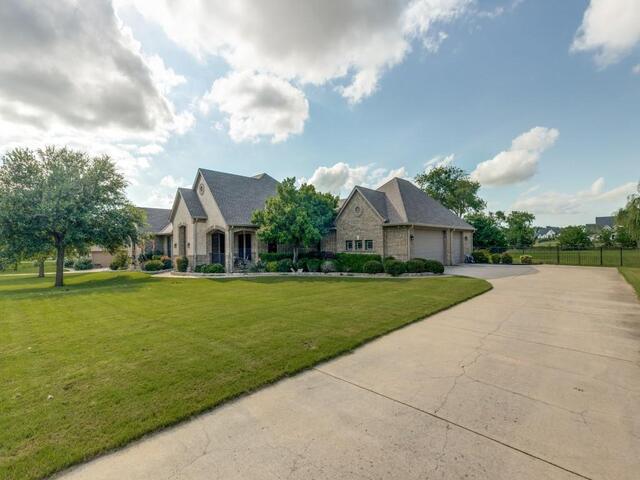 2860 Forest, Drive Celina, TX photo 3