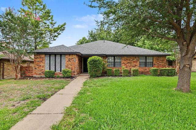 1528 Copper Creek Drive, Plano, TX image