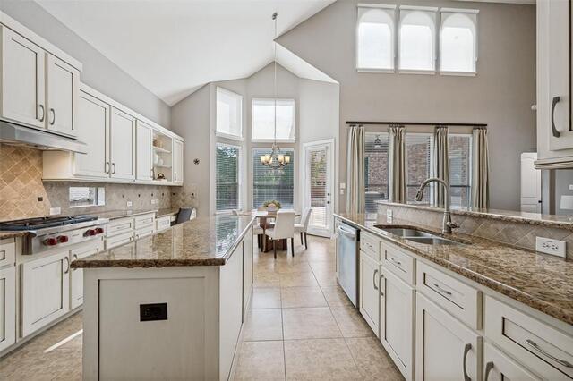 1713 Sterling Trace, Drive Keller, TX photo 9