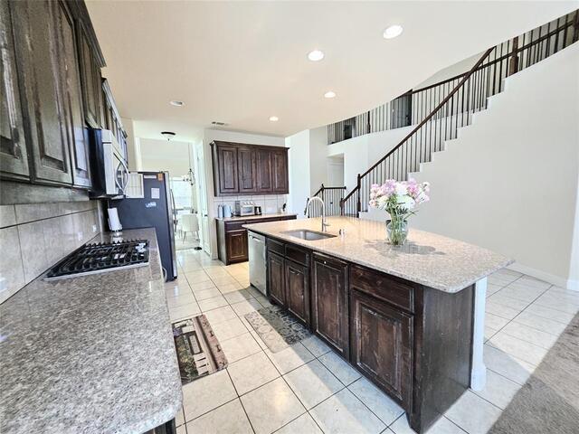 608 Jagged, Way Plano, TX photo 12