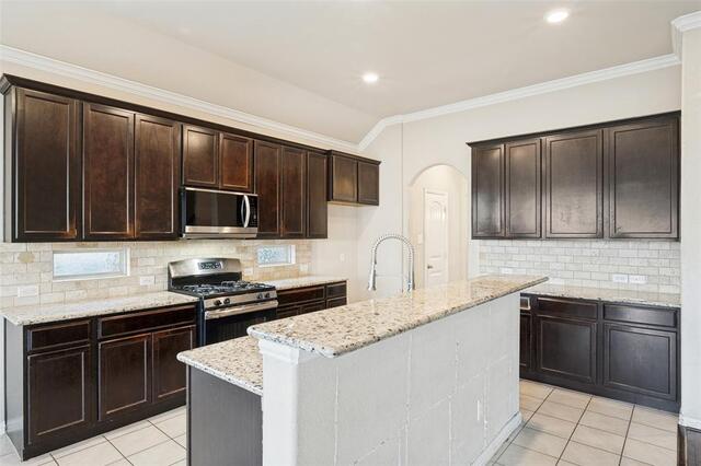 2317 Prospect Park, Lane Prosper, TX photo 6