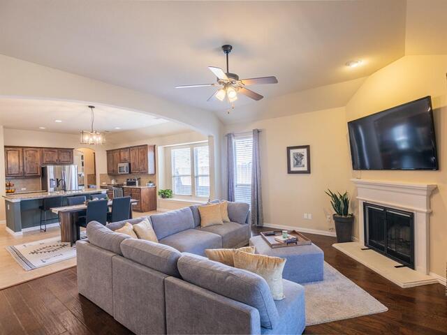 839 Lake Forest Trail, Little Elm, TX photo 10