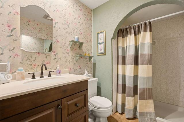 2203 Belton, Drive Carrollton, TX photo 20