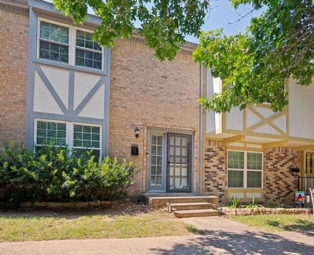 380 Westview Terrace, Arlington, TX image