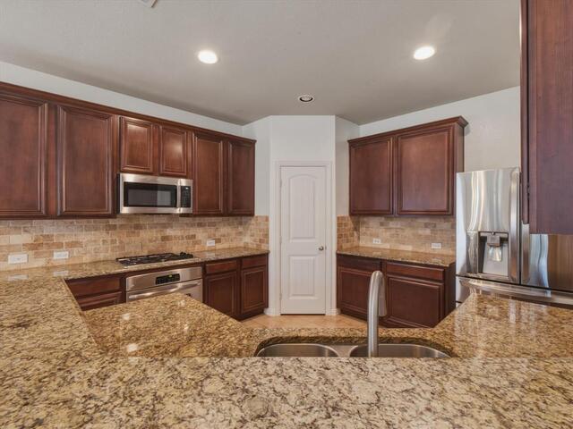 2364 Ranchview Drive, Little Elm, TX photo 11