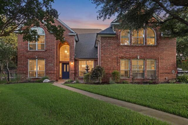 2321 Megan Way, Arlington, TX image