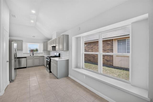 5800 Baker Drive, The Colony, TX photo 9