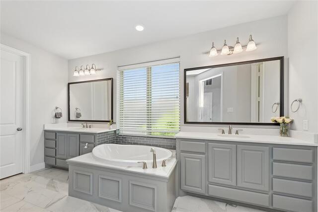 4456 Tall Knight, Lane Carrollton, TX photo 18