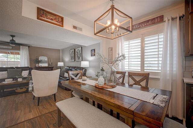 2916 Lockwood, Drive Carrollton, TX photo 3