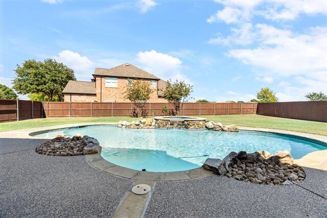 8716 Brook Hollow, Drive McKinney, TX photo 5