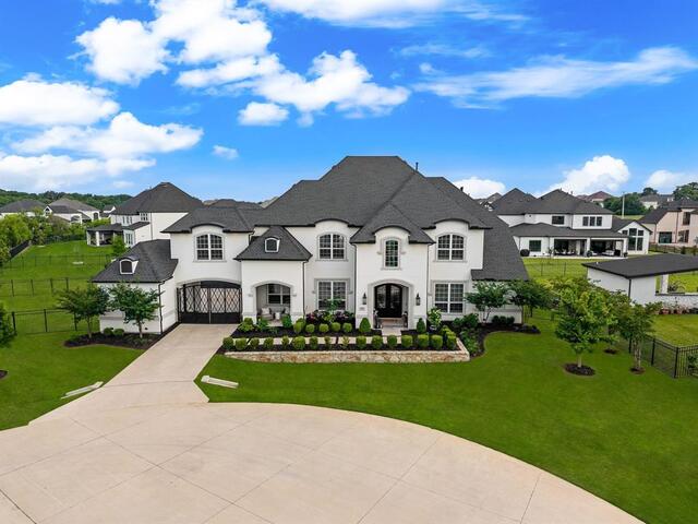 5401 Barry Boulevard, Flower Mound, TX photo 3