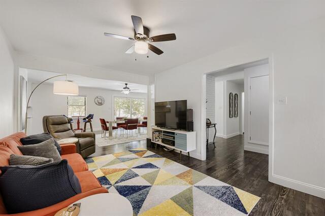 1300 Greenbriar, Street Denton, TX photo 5