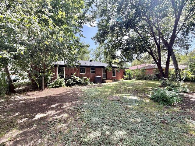 1812 Carlton, Street Denton, TX photo 21