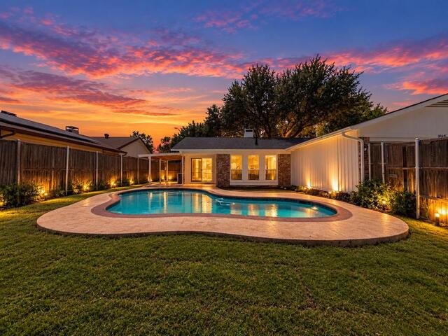 1845 Santa, Fe Lewisville, TX photo 2
