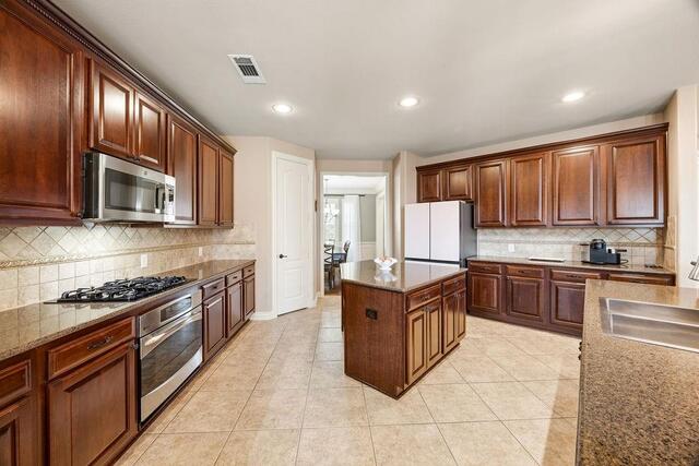 4823 Linda, Lane Frisco, TX photo 8