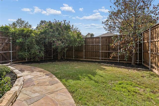 1524 Fairfield, Court Lewisville, TX photo 25