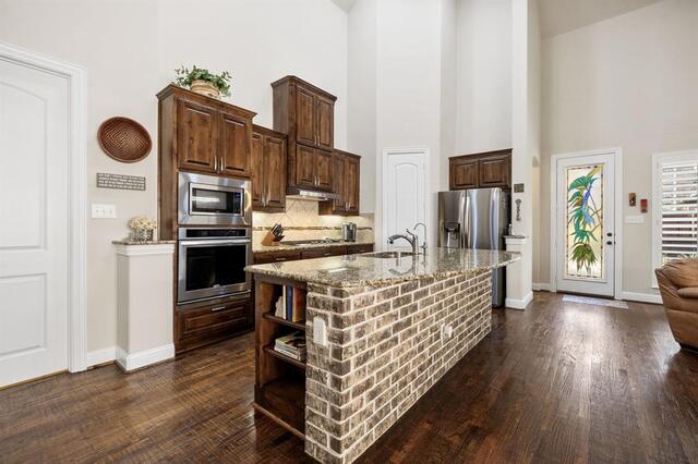 3504 Ashley Gardens, The Colony, TX photo 6