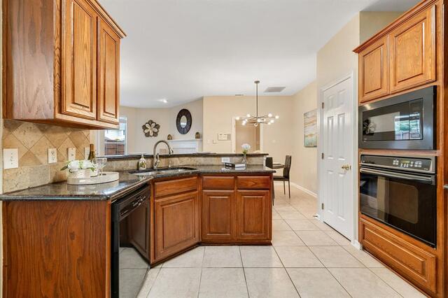3152 Delaford, Drive Carrollton, TX photo 13