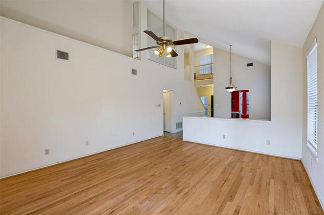 4315 Harvest Hill, Road Carrollton, TX photo 5
