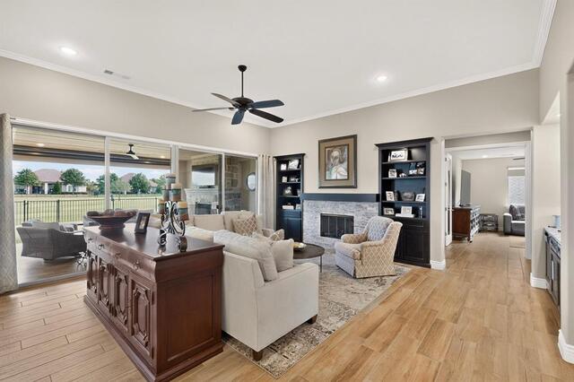 12204 Pepperidge, Avenue Denton, TX photo 7