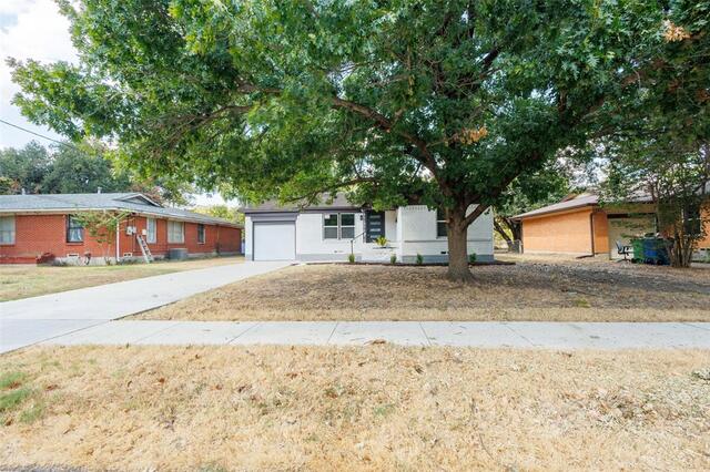 1011 E Alan, Avenue Carrollton, TX photo 2