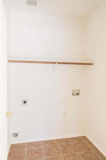 404 Belmont, Court Lewisville, TX photo 25