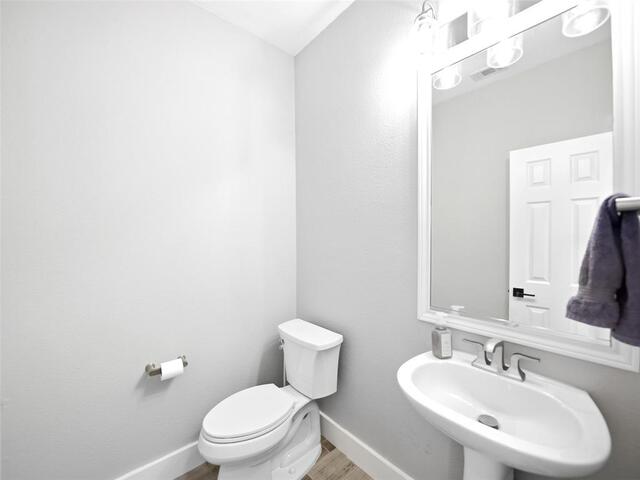 1426 Di Orio, Drive Lewisville, TX photo 11