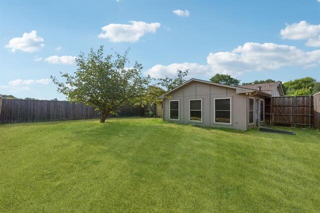 2217 Lockwood, Drive Carrollton, TX photo 16