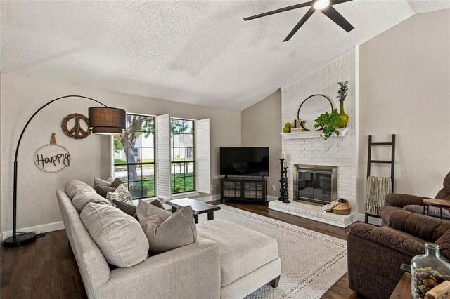 911 Rolling Brook, Lane Coppell, TX photo 6