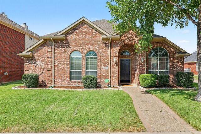 5528 Green Hollow Lane, The Colony, TX photo 2