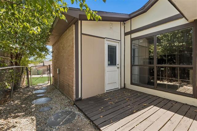 6051 Dooley Drive, The Colony, TX photo 28